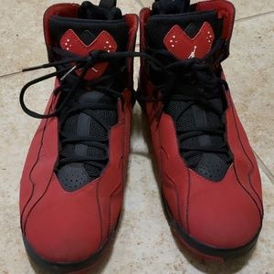 AIR JORDAN FLIGHTS // NO BOX